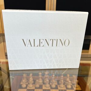 Valentino Elegant White Gift Box